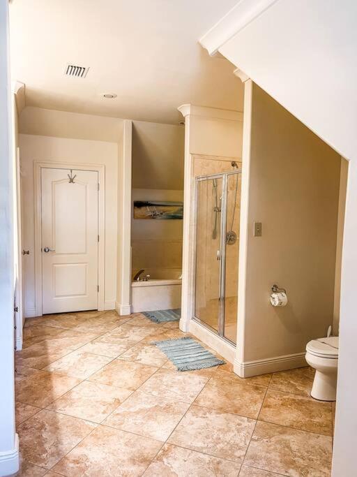 Pet Friendly Tranquil Cottage With Fire-Pit And Seasonal Hot Tub Sept-March Minutes To Beaches דופין איילנד מראה חיצוני תמונה